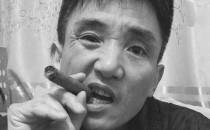 朱家牌匾雕刻匠人朱一刀