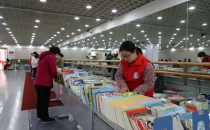 最是书香能致远，志愿活动暖人心