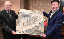 罗宗正主席在曼谷会见世界艺术家协会王余根主席