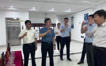 潍坊市委副秘书长何茂广一行莅临皇尊庄园调研并指导工作