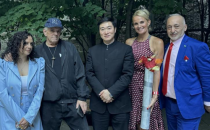 华沁美Gorgeous Beauty品牌创始人Simon Wang与各界名流交流