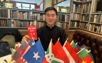 国际艺术大师王余根博士：以画笔绘世，以艺术启智