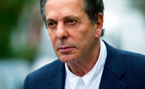 “超级商人”查尔斯·萨奇是怎样影响当代艺术的？