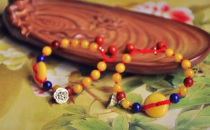 10种文玩手串的夏天盘玩技巧保养常识