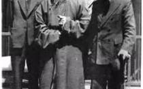 站在大师背后的大师