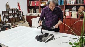 执意追求天地宽——记赵永光大写意（纵横）